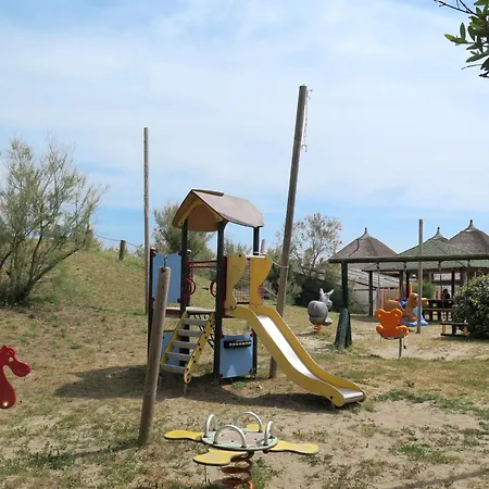 Ferienhaus Camping Florenz-3 By Interhome Lido di Scacchi